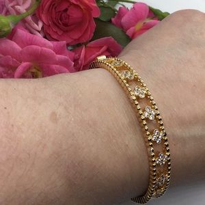 18K Gold Plated w/Diamonds, in a Four-Leaf Pattern